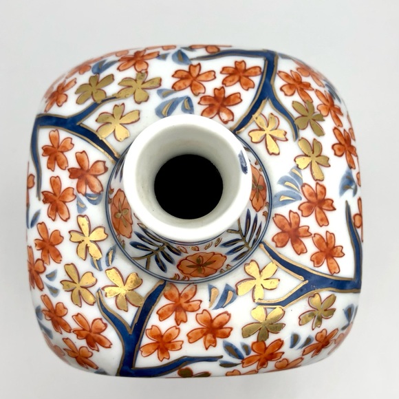Japanese Square Porcelain Vase 11” Imari Tokkuri Vintage Sake Bottle Marked - Picture 8 of 12